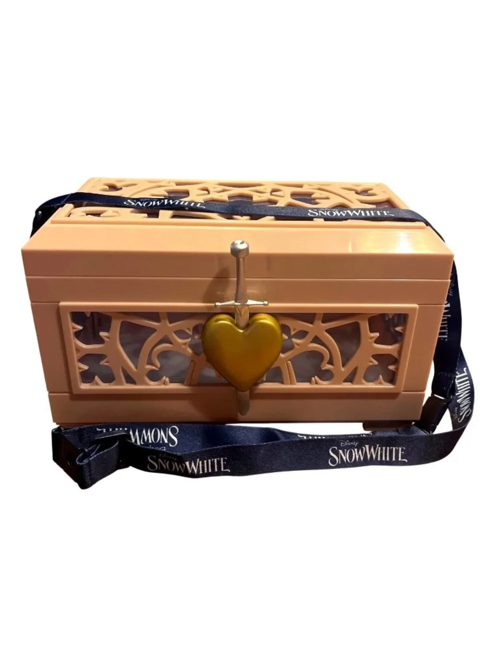 Disney Parks Snow White Regal Cinema Heart Box Popcorn Bucket With Strap 2025 Ed - Picture 1 of 5